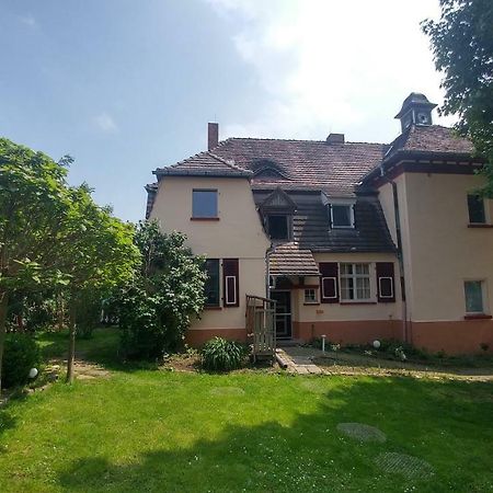 Historische Schule "Ferienwohnung Pauline" I&Ii Stobnitz Exterior photo